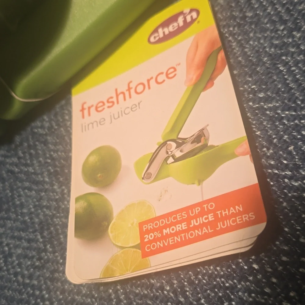 ♥️BUY 2 GET 1 FREE Chef’n FreshForce Lime Citrus Juicer, Retail Price $27.95 USD